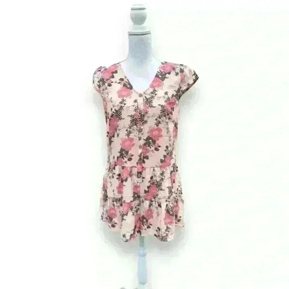 Pink Floral Romper Size Medium NWOT​ - Picture 1 of 4